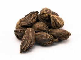 Premium Indian Black Cardamom - Aromatic Spice Delight